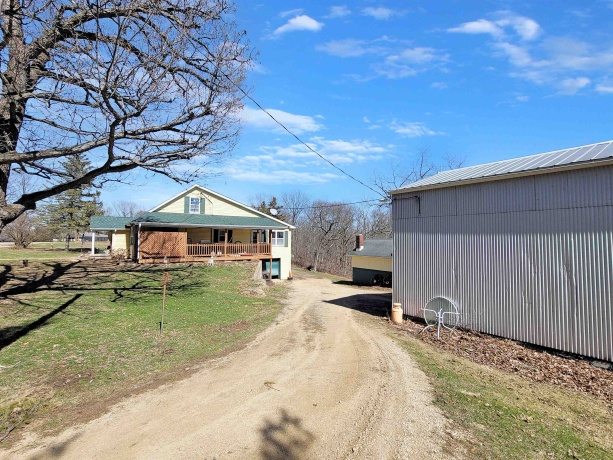 4459 Stagecoach, GALENA, Illinois 61036, 3 Bedrooms Bedrooms, ,2 BathroomsBathrooms,House,For Sale,Stagecoach,202502921