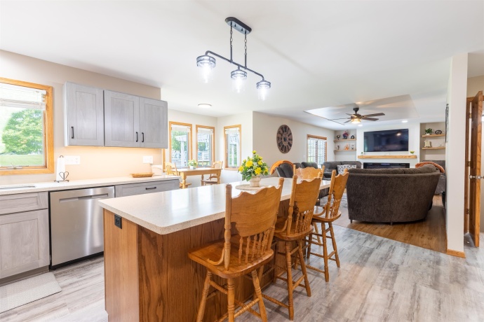 3028 Golf, STOCKTON, Illinois 61085, 4 Bedrooms Bedrooms, ,3 BathroomsBathrooms,House,For Sale,Golf,202502947