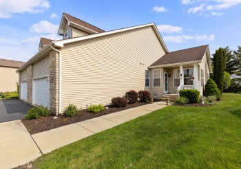 437 PRAIRIE KNOLL, POPLAR GROVE, Illinois 61065, 3 Bedrooms Bedrooms, ,2 BathroomsBathrooms,Condominium,For Sale,PRAIRIE KNOLL,202502976