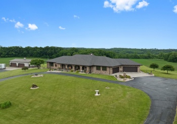 2765 Pines, OREGON, Illinois 61061, 4 Bedrooms Bedrooms, ,4 BathroomsBathrooms,House,For Sale,Pines,202503016