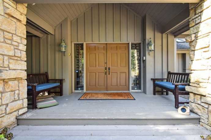 43 East Point, GALENA, Illinois 61036, 6 Bedrooms Bedrooms, ,5 BathroomsBathrooms,House,For Sale,East Point,202406830