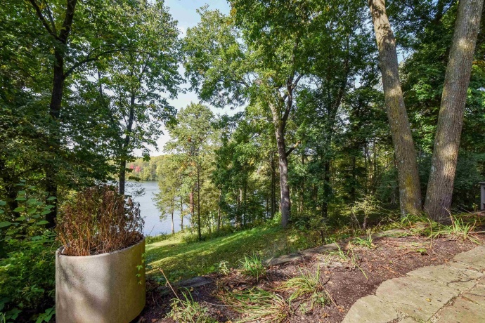 43 East Point, GALENA, Illinois 61036, 6 Bedrooms Bedrooms, ,5 BathroomsBathrooms,House,For Sale,East Point,202406830