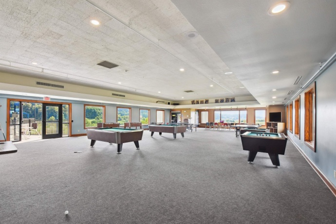 43 East Point, GALENA, Illinois 61036, 6 Bedrooms Bedrooms, ,5 BathroomsBathrooms,House,For Sale,East Point,202406830