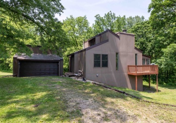 2 Sylvan, GALENA, Illinois 61036, 4 Bedrooms Bedrooms, ,2 BathroomsBathrooms,House,For Sale,Sylvan,202503047