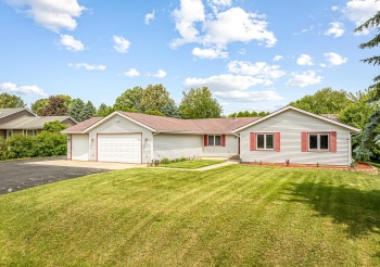 9650 Edgefield, ROSCOE, Illinois 61073, 3 Bedrooms Bedrooms, ,3 BathroomsBathrooms,House,For Sale,Edgefield,202503063