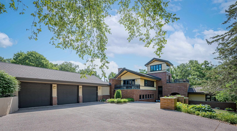 49 High Ridge, GALENA, Illinois 61036, 4 Bedrooms Bedrooms, ,3 BathroomsBathrooms,House,For Sale,High Ridge,202303784
