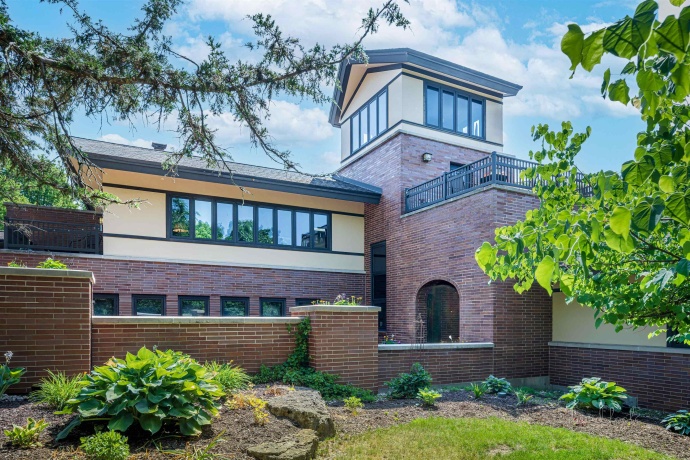 49 High Ridge, GALENA, Illinois 61036, 4 Bedrooms Bedrooms, ,3 BathroomsBathrooms,House,For Sale,High Ridge,202303784