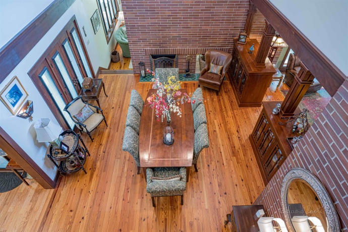 49 High Ridge, GALENA, Illinois 61036, 4 Bedrooms Bedrooms, ,3 BathroomsBathrooms,House,For Sale,High Ridge,202303784
