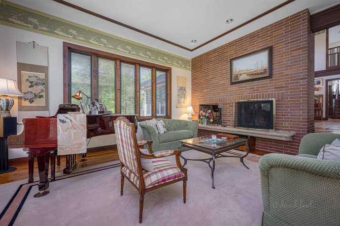 49 High Ridge, GALENA, Illinois 61036, 4 Bedrooms Bedrooms, ,3 BathroomsBathrooms,House,For Sale,High Ridge,202303784