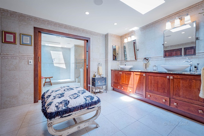 49 High Ridge, GALENA, Illinois 61036, 4 Bedrooms Bedrooms, ,3 BathroomsBathrooms,House,For Sale,High Ridge,202303784