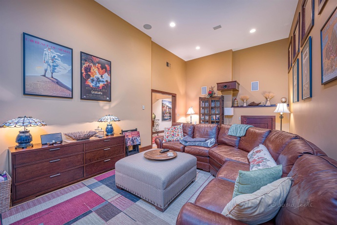 49 High Ridge, GALENA, Illinois 61036, 4 Bedrooms Bedrooms, ,3 BathroomsBathrooms,House,For Sale,High Ridge,202303784