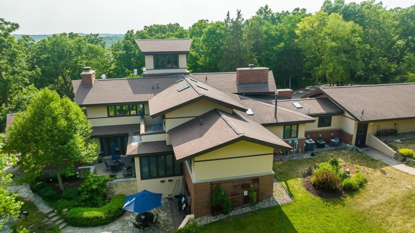 49 High Ridge, GALENA, Illinois 61036, 4 Bedrooms Bedrooms, ,3 BathroomsBathrooms,House,For Sale,High Ridge,202303784