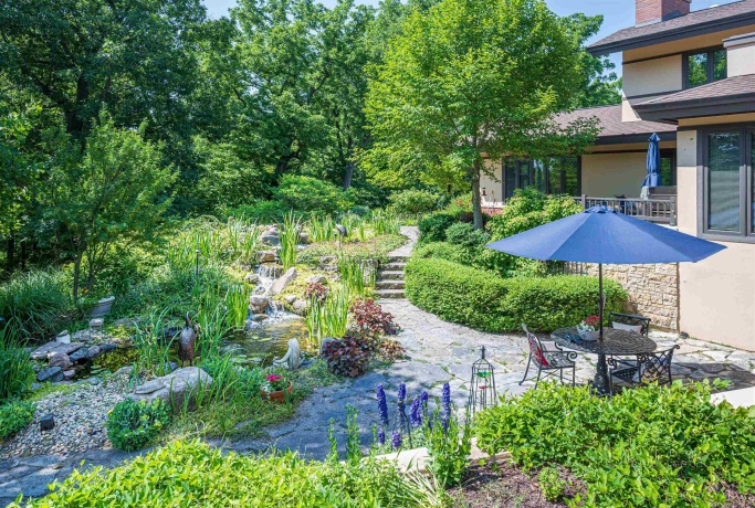 49 High Ridge, GALENA, Illinois 61036, 4 Bedrooms Bedrooms, ,3 BathroomsBathrooms,House,For Sale,High Ridge,202303784