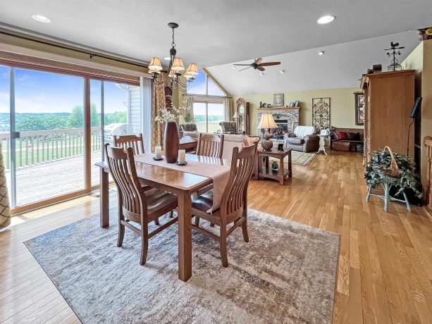 23-28 Broadview, LAKE CARROLL, Illinois 61046, 4 Bedrooms Bedrooms, ,3 BathroomsBathrooms,House,For Sale,Broadview,202503087