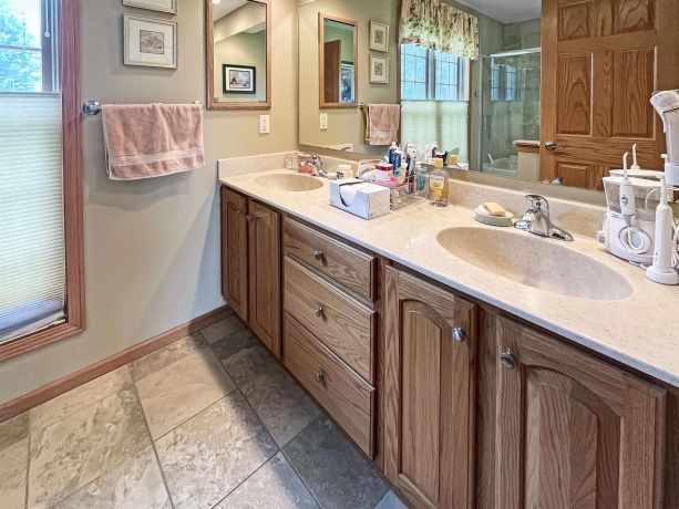 23-28 Broadview, LAKE CARROLL, Illinois 61046, 4 Bedrooms Bedrooms, ,3 BathroomsBathrooms,House,For Sale,Broadview,202503087
