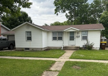 1009 4th, OREGON, Illinois 61061, 2 Bedrooms Bedrooms, ,1 BathroomBathrooms,House,For Sale,4th,202503089
