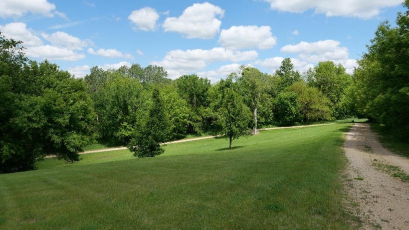 2346 Longhollow, ELIZABETH, Illinois 61028, 6 Bedrooms Bedrooms, ,4 BathroomsBathrooms,House,For Sale,Longhollow,202503095