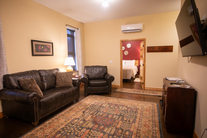 201 Main, Elkader, Iowa 52043, ,Mixed Use,For Sale,Main,202503102