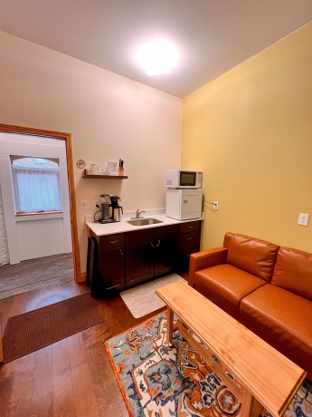 201 Main, Elkader, Iowa 52043, ,Mixed Use,For Sale,Main,202503102