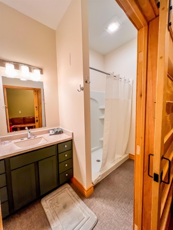 201 Main, Elkader, Iowa 52043, ,Mixed Use,For Sale,Main,202503102