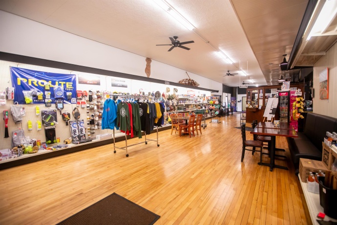 201 Main, Elkader, Iowa 52043, ,Mixed Use,For Sale,Main,202503102