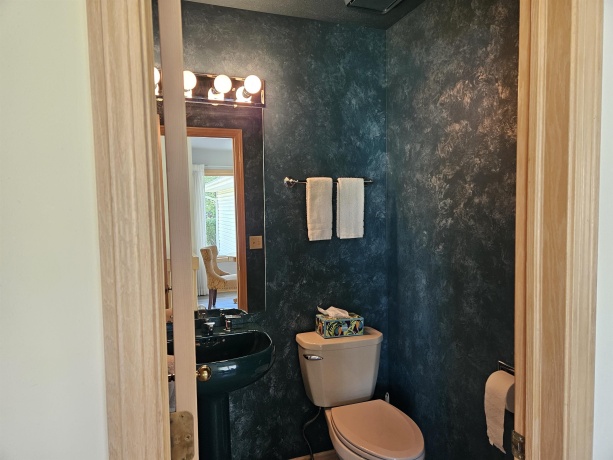 3852 Foxborough, ROCKFORD, Illinois 61114, 3 Bedrooms Bedrooms, ,2 BathroomsBathrooms,House,For Sale,Foxborough,202503104