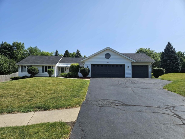 3852 Foxborough, ROCKFORD, Illinois 61114, 3 Bedrooms Bedrooms, ,2 BathroomsBathrooms,House,For Sale,Foxborough,202503104