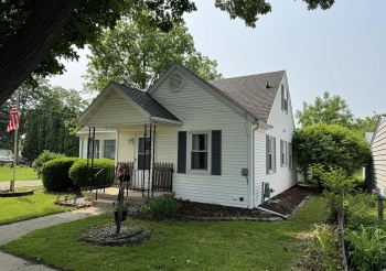 109 3rd, MILLEDGEVILLE, Illinois 61051, 2 Bedrooms Bedrooms, ,1 BathroomBathrooms,House,For Sale,3rd,202503108