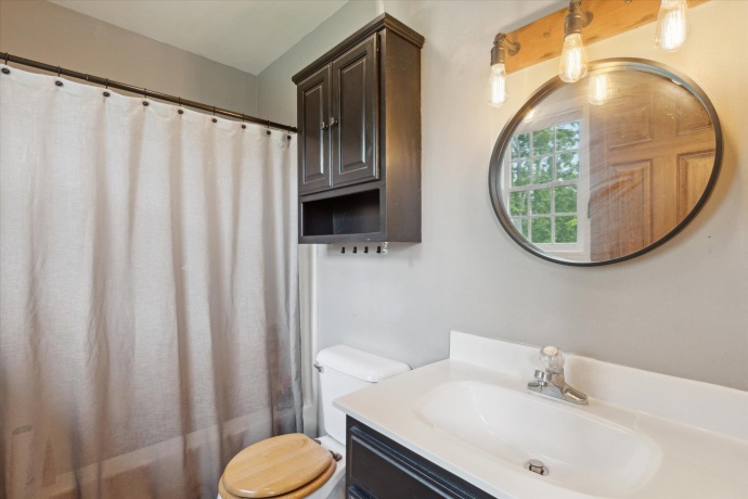 3 Highview, ORANGEVILLE, Illinois 61060, 4 Bedrooms Bedrooms, ,3 BathroomsBathrooms,House,For Sale,Highview,202503099