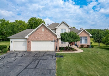 7048 Executive, STILLMAN VALLEY, Illinois 61084, 4 Bedrooms Bedrooms, ,2 BathroomsBathrooms,House,For Sale,Executive,202503117