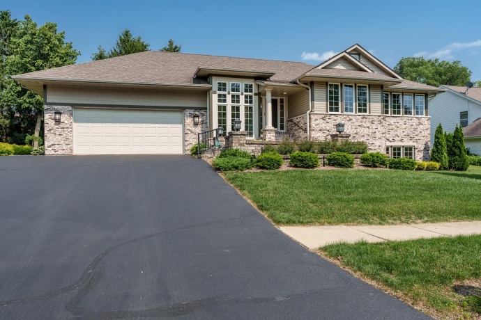 1272 Willowick, ROCKFORD, Illinois 61108, 3 Bedrooms Bedrooms, ,2 BathroomsBathrooms,House,For Sale,Willowick,202503126