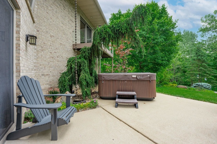 515 STONE RIDGE, CHERRY VALLEY, Illinois 61016, 4 Bedrooms Bedrooms, ,4 BathroomsBathrooms,House,For Sale,STONE RIDGE,202503129