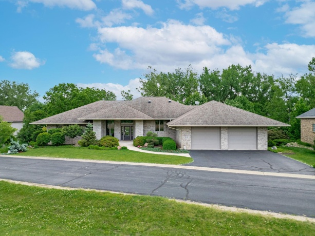 515 STONE RIDGE, CHERRY VALLEY, Illinois 61016, 4 Bedrooms Bedrooms, ,4 BathroomsBathrooms,House,For Sale,STONE RIDGE,202503129