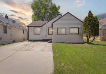616 Day, ROCKFORD, Illinois 61101, 2 Bedrooms Bedrooms, ,1 BathroomBathrooms,House,For Sale,Day,202502288