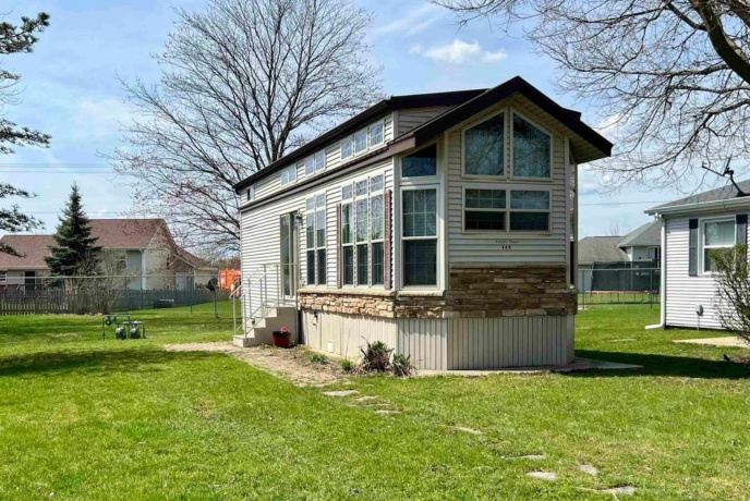 409 Spruce, BELVIDERE, Illinois 61008, 1 Bedroom Bedrooms, ,1 BathroomBathrooms,House,For Sale,Spruce,202503161