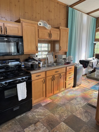 409 Spruce, BELVIDERE, Illinois 61008, 1 Bedroom Bedrooms, ,1 BathroomBathrooms,House,For Sale,Spruce,202503161