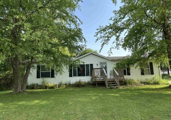 508 LINCOLN, MOUNT CARROLL, Illinois 61053, 3 Bedrooms Bedrooms, ,2 BathroomsBathrooms,House,For Sale,LINCOLN,202503182