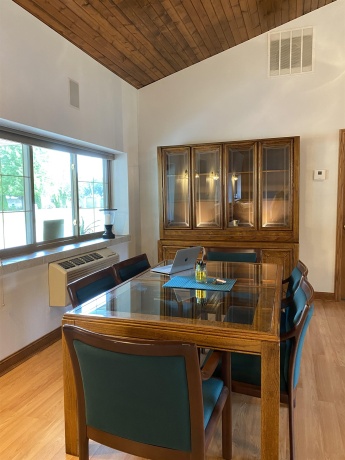 5918 Park Ridge, LOVES PARK, Illinois 61111, 2 Bedrooms Bedrooms, ,2 BathroomsBathrooms,House,For Sale,Park Ridge,202503192