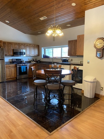 5918 Park Ridge, LOVES PARK, Illinois 61111, 2 Bedrooms Bedrooms, ,2 BathroomsBathrooms,House,For Sale,Park Ridge,202503192