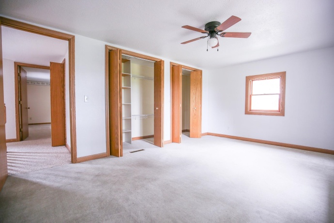 382 Keigwin, WALNUT, Illinois 61376, 4 Bedrooms Bedrooms, ,2 BathroomsBathrooms,House,For Sale,Keigwin,202503220