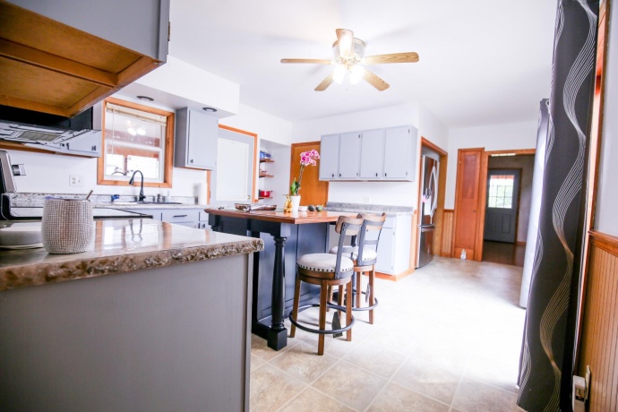 382 Keigwin, WALNUT, Illinois 61376, 4 Bedrooms Bedrooms, ,2 BathroomsBathrooms,House,For Sale,Keigwin,202503220