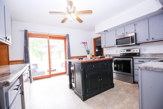 382 Keigwin, WALNUT, Illinois 61376, 4 Bedrooms Bedrooms, ,2 BathroomsBathrooms,House,For Sale,Keigwin,202503220