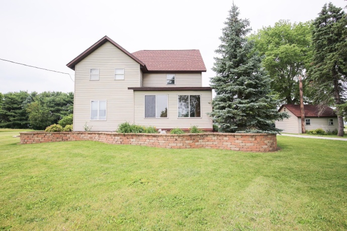 382 Keigwin, WALNUT, Illinois 61376, 4 Bedrooms Bedrooms, ,2 BathroomsBathrooms,House,For Sale,Keigwin,202503220