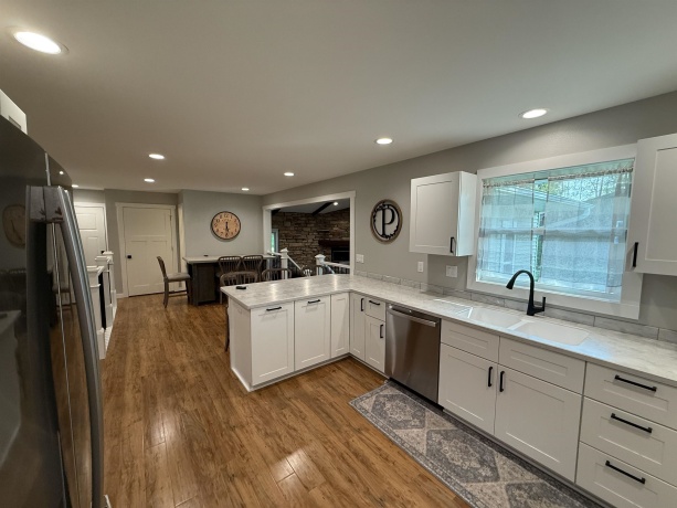 12 Old Corduroy, LENA, Illinois 61048, 6 Bedrooms Bedrooms, ,3 BathroomsBathrooms,House,For Sale,Old Corduroy,202503228