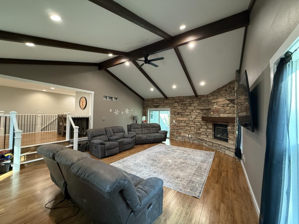 12 Old Corduroy, LENA, Illinois 61048, 6 Bedrooms Bedrooms, ,3 BathroomsBathrooms,House,For Sale,Old Corduroy,202503228