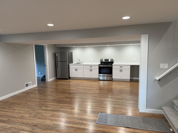 12 Old Corduroy, LENA, Illinois 61048, 6 Bedrooms Bedrooms, ,3 BathroomsBathrooms,House,For Sale,Old Corduroy,202503228