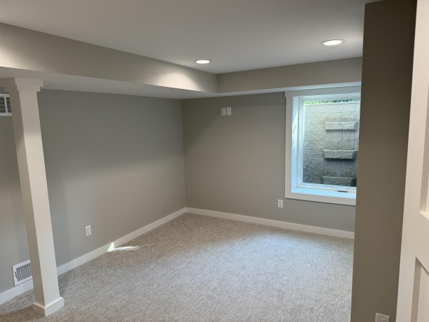 12 Old Corduroy, LENA, Illinois 61048, 6 Bedrooms Bedrooms, ,3 BathroomsBathrooms,House,For Sale,Old Corduroy,202503228