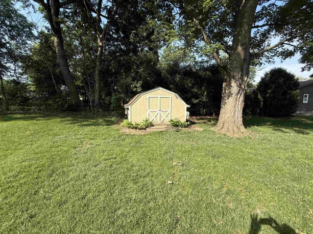 12 Old Corduroy, LENA, Illinois 61048, 6 Bedrooms Bedrooms, ,3 BathroomsBathrooms,House,For Sale,Old Corduroy,202503228