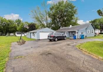 1818 9th, DIXON, Illinois 61021, 3 Bedrooms Bedrooms, ,1 BathroomBathrooms,House,For Sale,9th,202502666