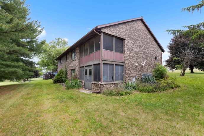 217 HANCOCK, ORANGEVILLE, Illinois 61060, 3 Bedrooms Bedrooms, ,3 BathroomsBathrooms,House,For Sale,HANCOCK,202503254